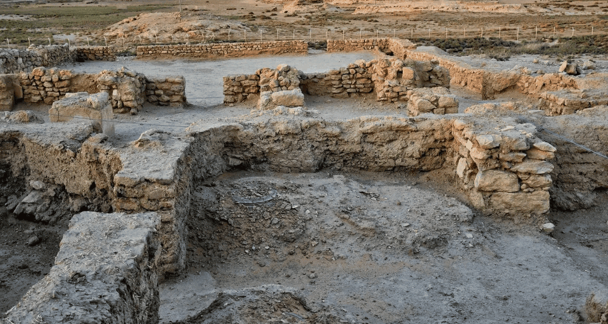 Zubala Village: Historic Trade and Water Hub in Rafha